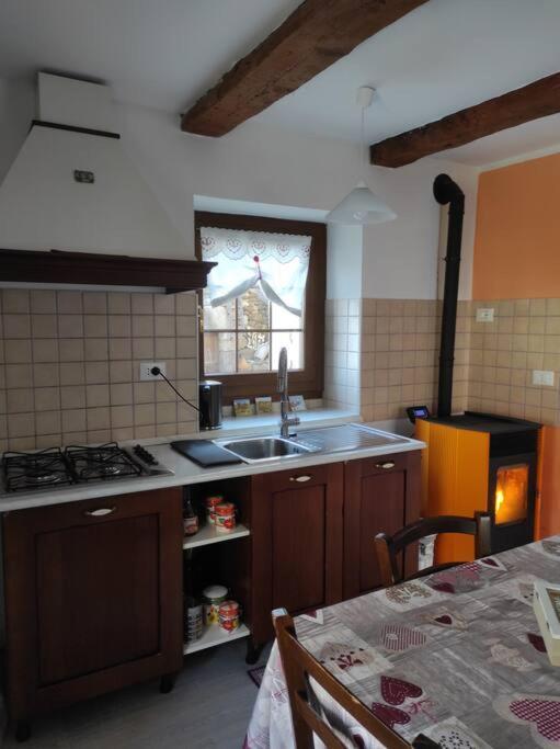 Casa Del Cios Calda E Intima Casetta Immersa Nel Verde Delle Montagne Alpe Basciumo Eksteriør bilde