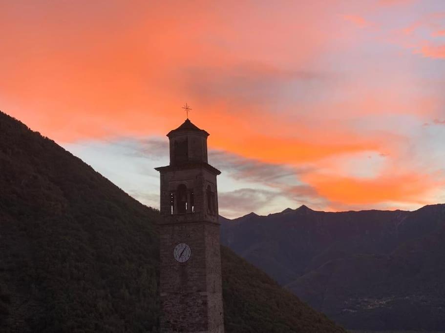 Casa Del Cios Calda E Intima Casetta Immersa Nel Verde Delle Montagne Alpe Basciumo Eksteriør bilde